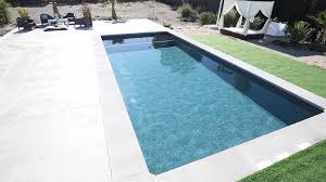 Volga 8 5 Mitpool Volga In 2020 Swimming Pool House Swimming Pool Tiles Modern Pools