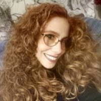 Doris Arroyo's Instagram, Twitter & Facebook