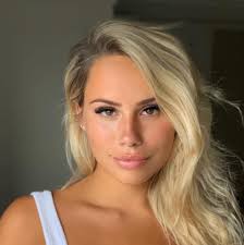 Emmanuelle PG (@EmmaPGbellaxox) • Facebook