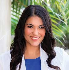 Erin Kang's Instagram, Twitter & Facebook