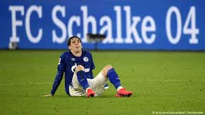 The fiscal year was massively shaped by the coronavirus pandemic and the measures implemented to contain it. Kommentar Schalke Krise An Allen Fronten Sport Dw 20 06 2020