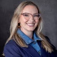 Lisa Mcatee's Instagram, Twitter & Facebook