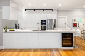 Whether you want kitchen cupboards with classic glass panes or modern kitchen units with sleek, shiny finishes, you'll find ones to fit your personality and style. Kitchen Designs Ideas Renovations And Photos By Completehome
