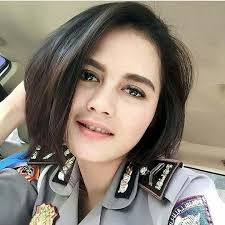 25 model rambut yang cocok untuk pria gemuk tips rambut. 16 Model Rambut Polwan Terpopuler Yang Menampilkan Kesan Feminim