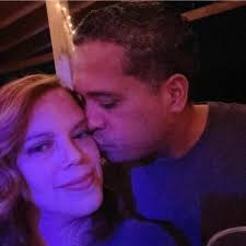 Aquí les dejo esta belleza de cancion basada en la historia de la reina  Ester. #reelviral #cantantescristianos #UnanocheconelRey #adoracion  #adoraconmigo #jesus