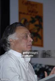 389 Honble Stock Photos, High-Res Pictures, and Images