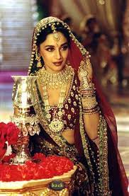 Madhuri Dixit In Devdas Bollywood Fashion Vintage Bollywood Indian Bridal