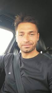 La parole à Jf Mathieu, membre de notre liste. 33 ans de tennis, notamment  en compétition pendant mes jeunes années, m'ont permis de forger un esprit  joueur et combatif et de développer