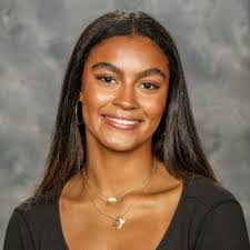 Tammy Gunderson's Instagram, Twitter & Facebook