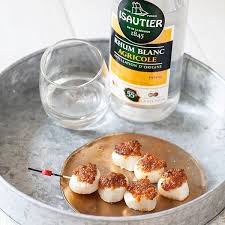 Apero Time Pour Aller Avec L Excellent Rhum Isautier Des Stjacques En Croute De Paprika Recette Seafood Sur Panierdesaison B Recette Alimentation Mets