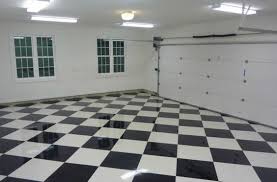 How To Apply Epoxy Over Vinyl Composite Tile For The Garage All Garage Floors Vinyl Garage Flooring Garage Floor Tiles Garage Floor