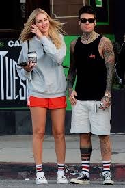 ˈkjaːra ferˈraɲɲi, is an italian entrepreneur, fashion blogger, influencer, and designer who has collaborated with fashion and beauty brands. Chiara Ferragni And Fedez At Joans On Third 03 Gotceleb