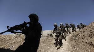 تشدید جنگ در افغانستان و پیش روی طالبان. Ø·Ø§Ù„Ø¨Ø§Ù† Ø¯Ø± Ù‡Ø±Ø§Øª Ø­Ù…Ù„Ù‡ Ø¨Ù‡ Ø¯ÙØªØ± Ø³Ø§Ø²Ù…Ø§Ù† Ù…Ù„Ù„ ÛŒÚ© Ú©Ø´ØªÙ‡ Ø¨Ø± Ø¬Ø§ÛŒ Ú¯Ø°Ø§Ø´Øª