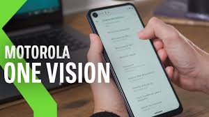 The motorola one vision is a 6.3 phone with a 1080x2520p resolution display. Motorola One Vision Caracteristicas Precio Y Ficha Tecnica