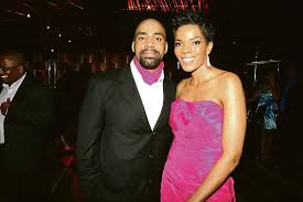 Shona ferguson sues second wife r70,000 lobola after seeing her with no make up.shona who is married to connie, our bee and jay of south africa, have one chi. The Gift And The Curse Of Black Exellence Citypress