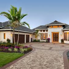 Tropical power wash performs roof cleaning and pressure washing services within the sunrise, fl area. 75 Beautiful Tropical Exterior Home With A Hip Roof Pictures Ideas July 2021 Houzz