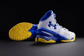 Steph curry's dunk is destroyed by lebron james. 13 Best Stephen Curry Under Armour Signature Shoes Of 2015 Evesham Nj News