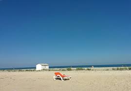 La casa se encuentra a 300 metros de playa libre del ocèano atlantico; Plaja Corbu Foto Di Corbu Beach Constanta Tripadvisor