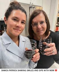 Good night 😴 Honey❤️💕 Can i get message from you, I really miss🥰😊 you  so much my love 💕😘, Babe😘 can you assure me that you will always be the  reason for