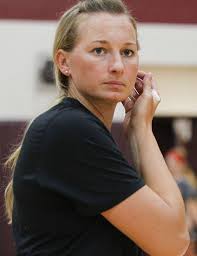 Hitt setting a high bar for Travis in tough District 23-6A