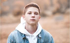 Here is a list of some fresh haircuts for teenage guys to look at his best. 30 Teen Boy Haircuts Inspiration And Things To Consider