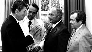 He was the republican presidential nominee in 1996, but was defeated by incumbent bill clinton in the election. Former Gop Leader Bob Dole Tells Lawmakers To Get Together Pbs Newshour
