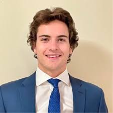 Happy to announce I'll be joining Wellington-Altus Private Wealth as a  summer associate