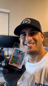 Guess the grade! This is one of my favorite cards, the iconic 1992 Topps  Traded Cal Ripken Jr rookie cards and in a gem mint 10 can cost quite the  fortune. Not quite sure what’s going