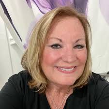 How do you add words to stained glass pieces?