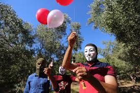 Palestinian terrorists are launching incendiary balloons in southern israel to protest the scheduled jerusalem flag march. Better To Launch Balloons Than Die In Silence The Electronic Intifada