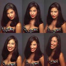Selena quintanilla helped me learn how to be chicano. Selena Photo Booth Poses Selenaquintanilla