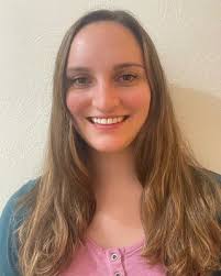 Natalie Segal's Instagram, Twitter & Facebook