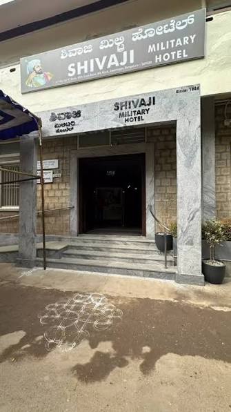 Sunday brunch at Shivaji Military Hotel, Jayanagar! 😍 (Took me 6 years but finally 😜), Reached by 11 am, got a seat without much waiting (felt lucky). 😊, Ordered mutton biryani and chicken fry — rich ...