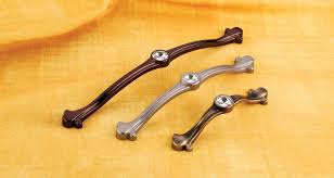 Our staffs are always involved into bringing new ideas, shapes and products for our global and indian customers. Duster Handle Cabinet Door Mortise Handle Manufacturer