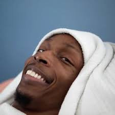 Thanks to the @chicagotribune for remembering Eisenhower alumnus and  football player Rasul “Rocky” Clark today. On this day in 2000, Rocky was  paralyzed from the neck down after he suffered two broken