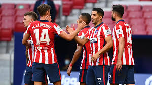 It shows all personal information about the players, including age. Luis Suarez Feiert Traumdebut Fur Atletico Madrid Eurosport