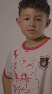 We're proud to announce the appointment of Keith Tozer as the newest  #hummel Brand Ambassador. This partnership reflect's hummel North America's  deepening commitment to the futsal and indoor soccer landscape.