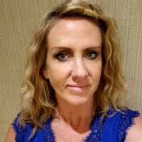 Melanie Rooney's Instagram, Twitter & Facebook