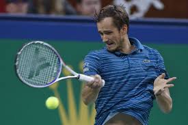 Disfruta de estadísticas h2h, resultados en vivo y cuotas de apuestas en un solo lugar. Medvedev Cruises Mexican Open Winner Zverev Knocked Out After Stunning Turnaround In Miami