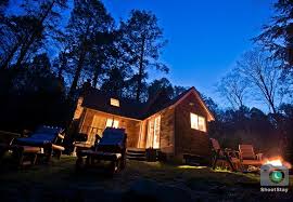 Milford Vacation Rental Vrbo 299613ha 1 Br Poconos Cabin In Pa Cabin Cottage Wayfare Magazine Rustic Luxury Stream Jacuz Poconos Cabin Jacuzzi Bath Vrbo