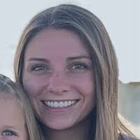 Sarah Widmer's Instagram, Twitter & Facebook