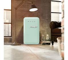 Check spelling or type a new query. Refrigerateur Table Top Smeg Fab5lpg5 34l Vert D Eau Refrigerateur 1 Porte But