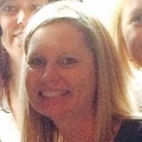 Robin Hiatt's Instagram, Twitter & Facebook