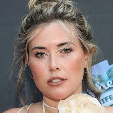 Surprise! It's Edible Incredible! (2004)