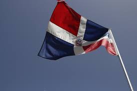 107 de 214 monumentos y puntos de interés en república dominicana. 6 Datos Importantes De La Bandera Dominicana
