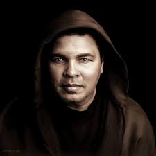 making content that's as unforgettable as a redhead's kiss😘