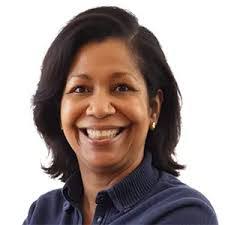 Kim Hauer's Instagram, Twitter & Facebook