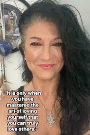 You 🫵 male 🩵or female 🩷take a selfie and add a quote . Let me know you  better! Here's mine today ! One community virtually expressed .✨ 💡  @everyone