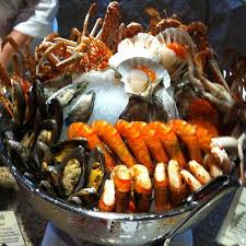 Cold Seafood On Ice Impressions Food Food Plating New Year S Food