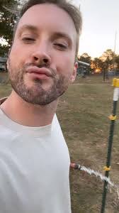 Linda Dussault's Instagram, Twitter & Facebook